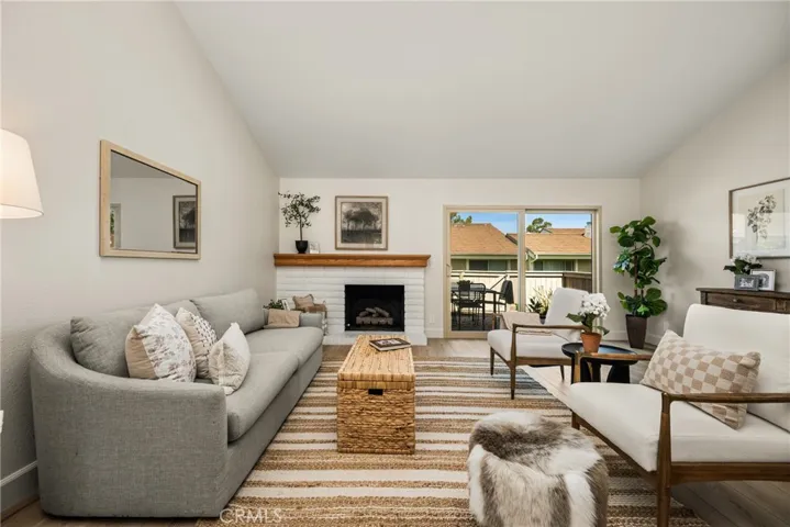 16 Driftwood 24, Irvine, California 92604
