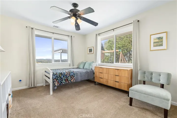 5530 El Pharo, Paso Robles, California 93446