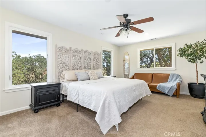5530 El Pharo, Paso Robles, California 93446
