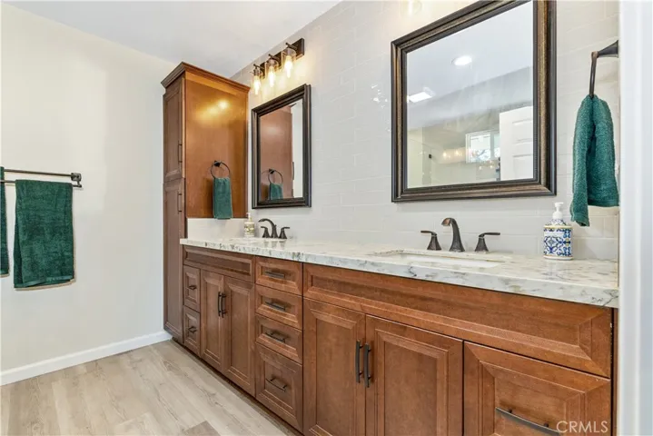 5530 El Pharo, Paso Robles, California 93446