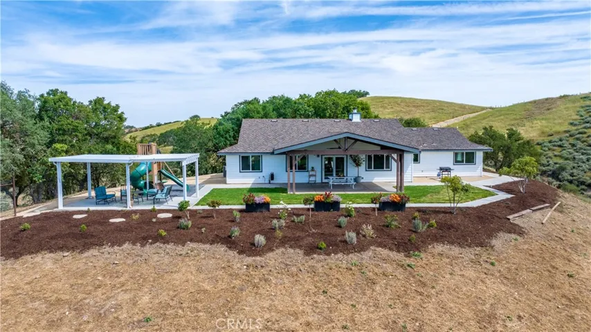 5530 El Pharo, Paso Robles, California 93446
