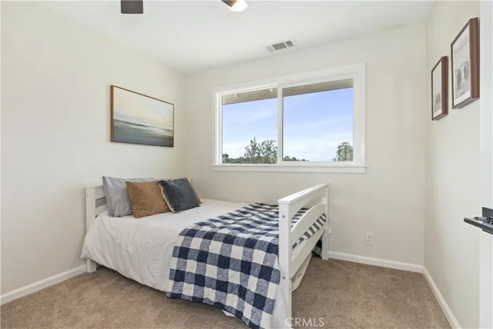 5530 El Pharo, Paso Robles, California 93446