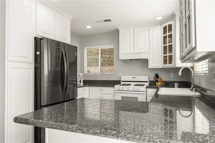 418 E Olive #b, Monrovia, California 91016