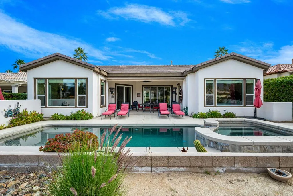 37-web-or-mls-JMFireBarrel_OPMG_1225_037