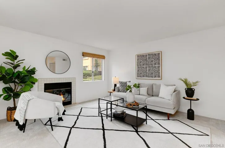 11325 Avenida De Los Lobos A, San Diego, California 92127