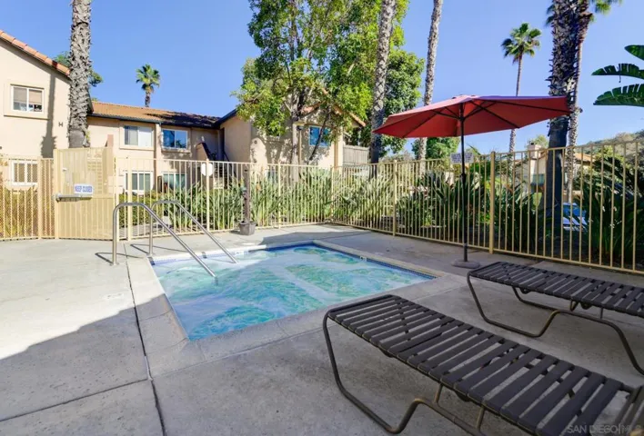 11325 Avenida De Los Lobos A, San Diego, California 92127
