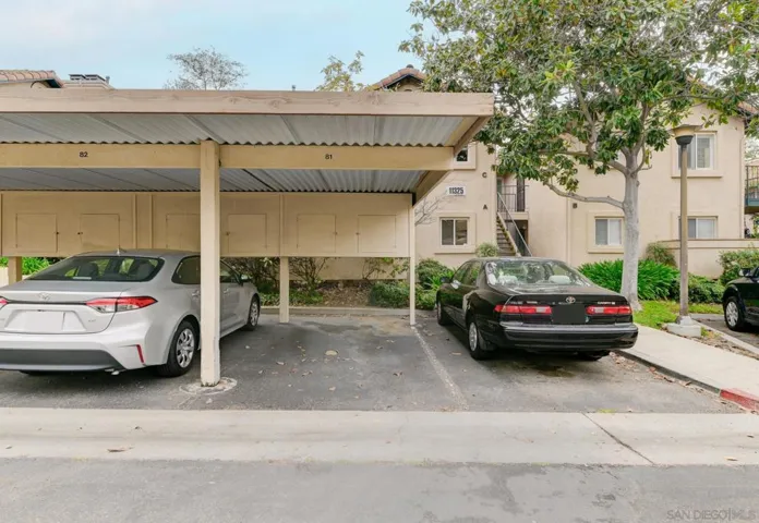 11325 Avenida De Los Lobos A, San Diego, California 92127