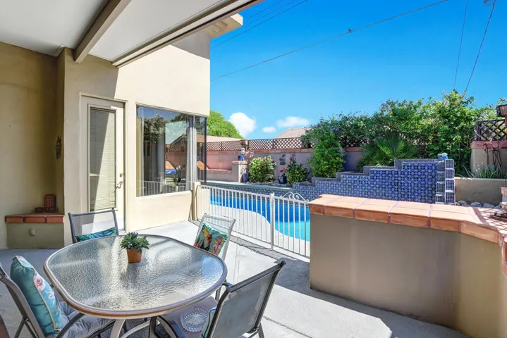 PATIO TABLE REVERSE.jpg mls