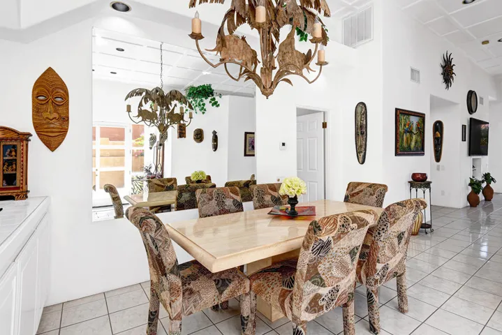 DINING SPACE.jpg mls