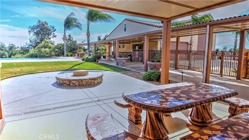 923 Union, Cherry Valley, California 92223