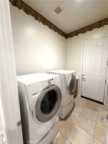 923 Union, Cherry Valley, California 92223