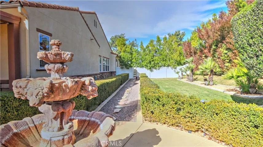 923 Union, Cherry Valley, California 92223