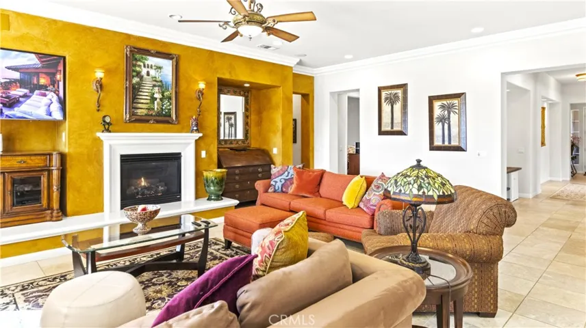 923 Union, Cherry Valley, California 92223