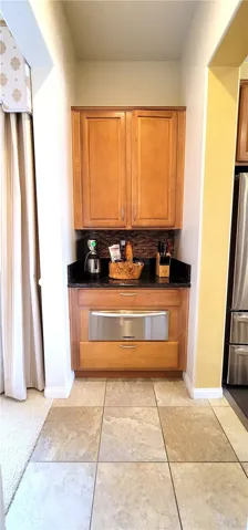 923 Union, Cherry Valley, California 92223