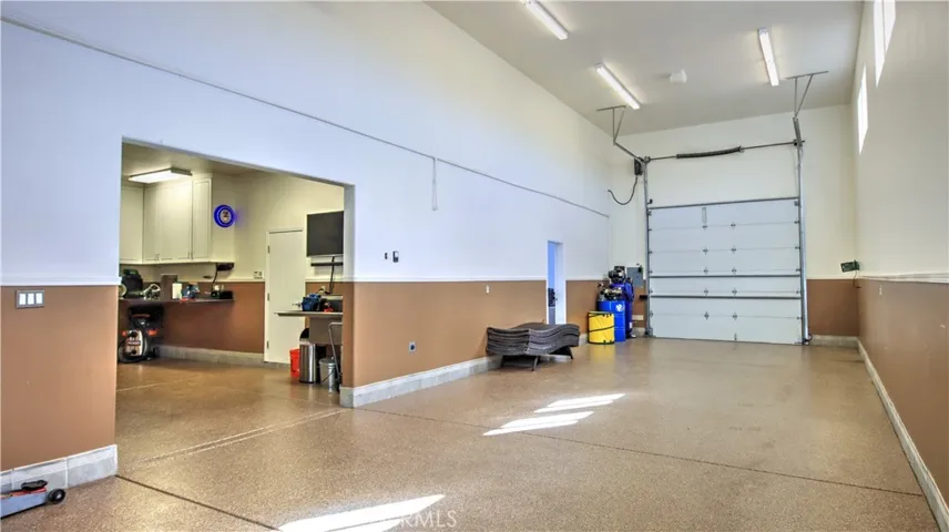 923 Union, Cherry Valley, California 92223