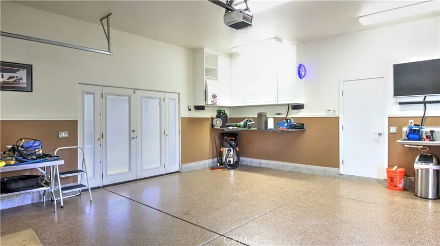 923 Union, Cherry Valley, California 92223