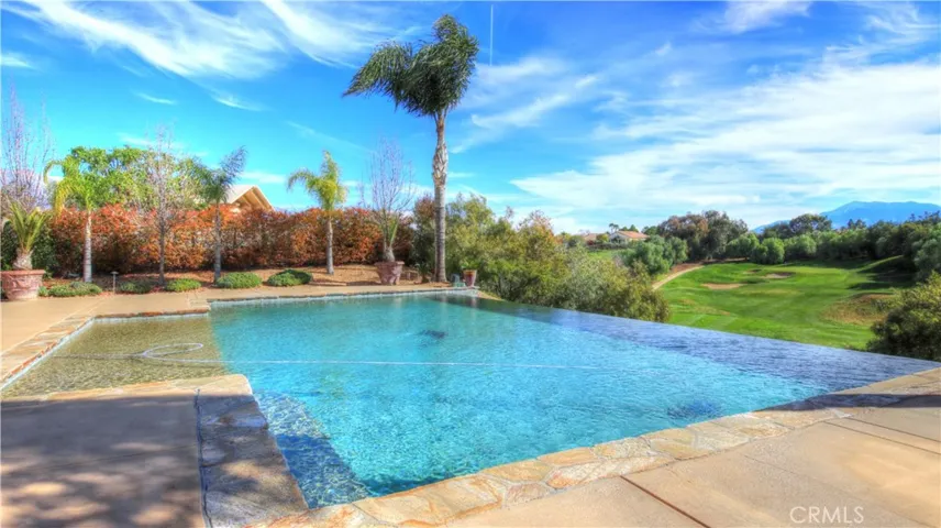 923 Union, Cherry Valley, California 92223