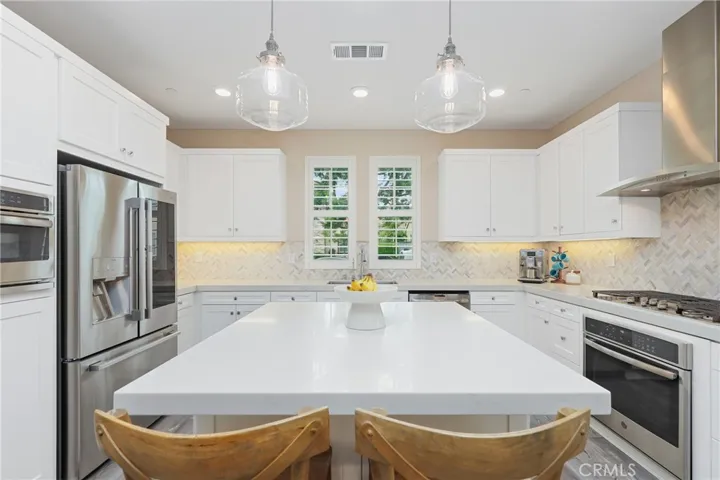 30 Ocaso Street, Rancho Mission Viejo, California 92694