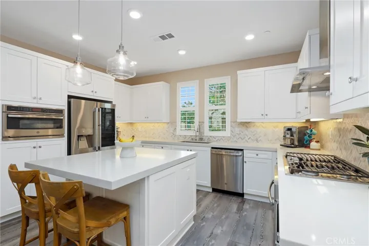 30 Ocaso Street, Rancho Mission Viejo, California 92694