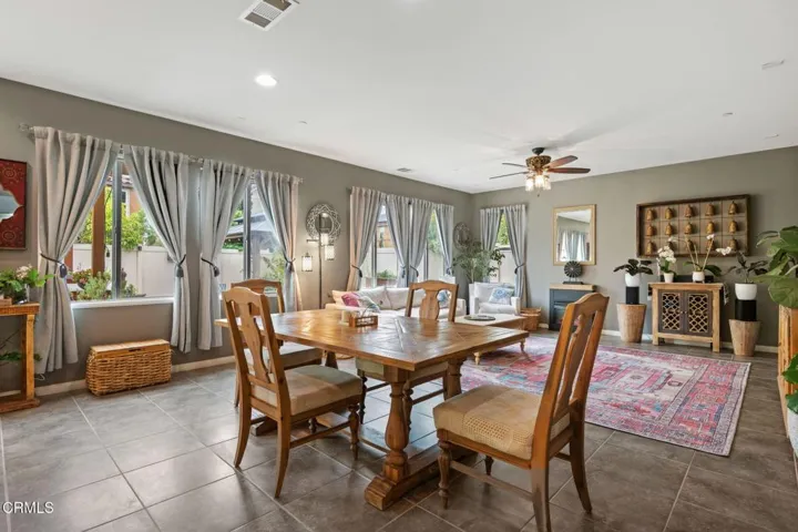 08-Dining - Living Room