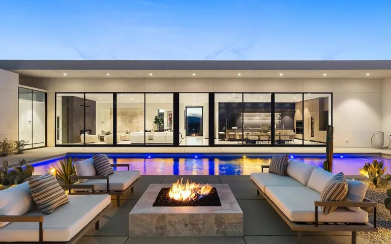 Fire Pit 611