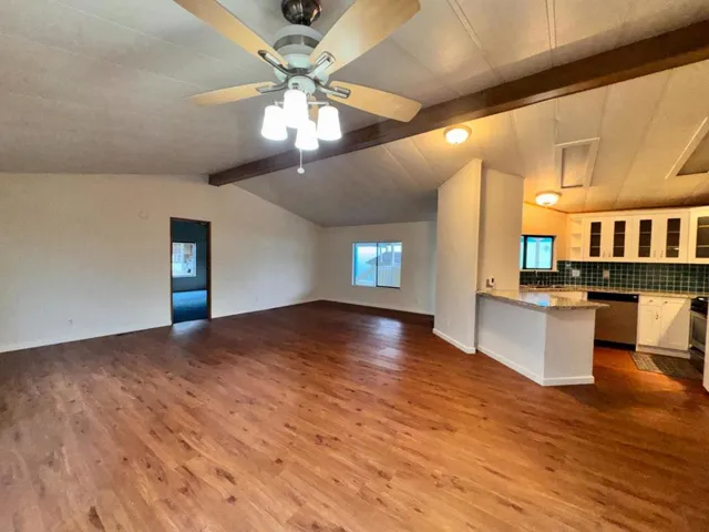 Remodeled kitchen with dining bar - More pictures coming!