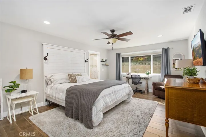 30249 Spray Drive, Canyon Lake, California 92587