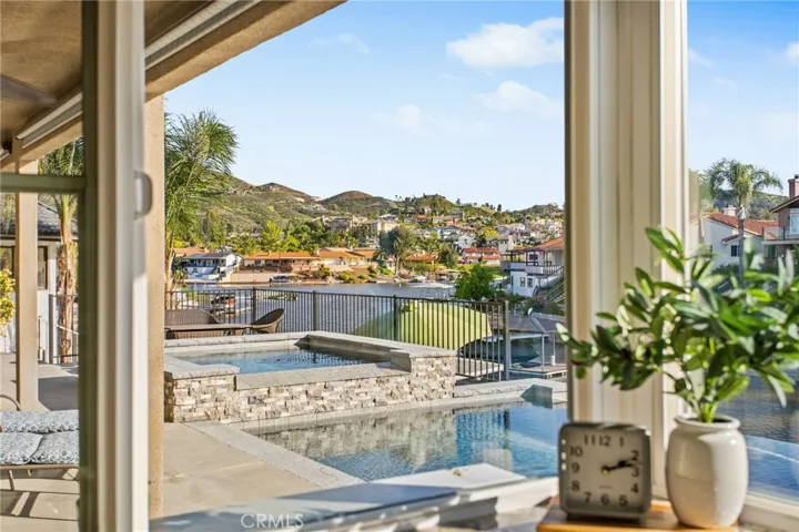 30249 Spray Drive, Canyon Lake, California 92587