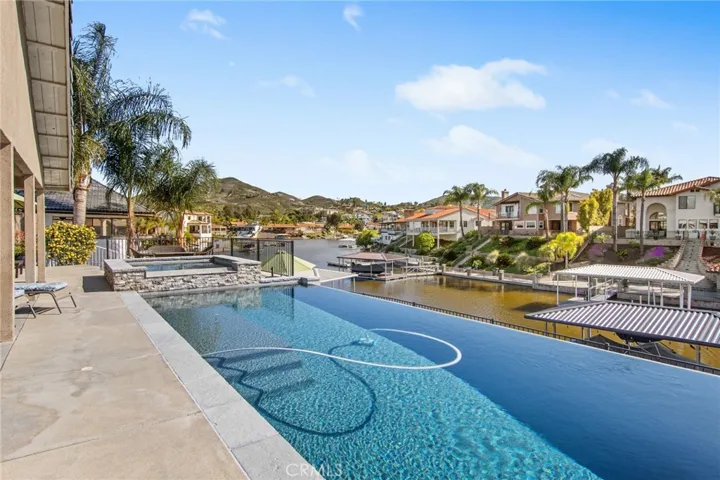 30249 Spray Drive, Canyon Lake, California 92587