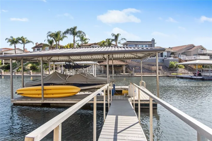 30249 Spray Drive, Canyon Lake, California 92587