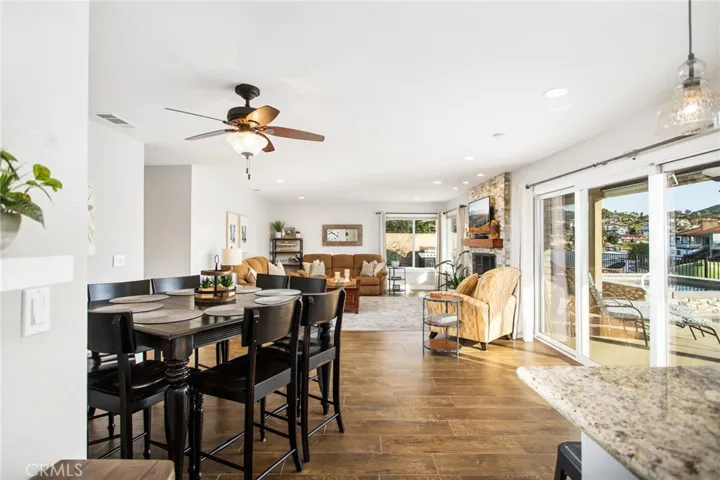 30249 Spray Drive, Canyon Lake, California 92587