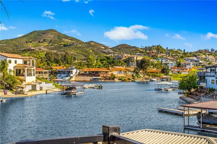 30249 Spray Drive, Canyon Lake, California 92587