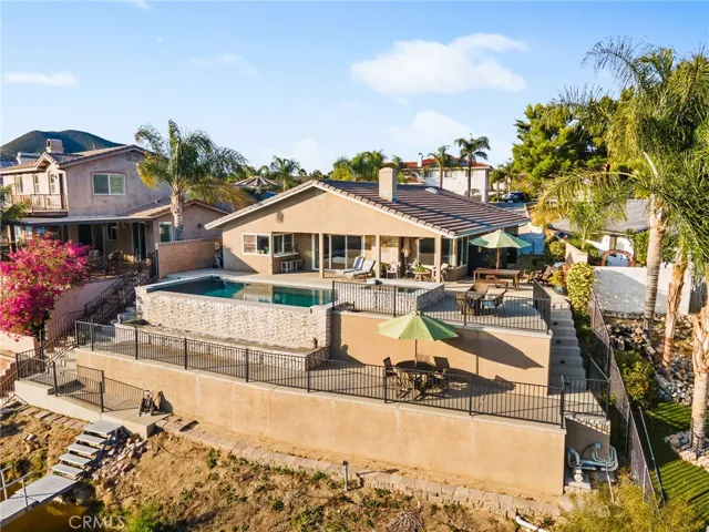 30249 Spray Drive, Canyon Lake, California 92587