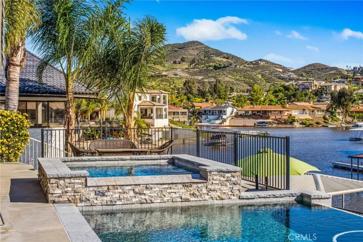 30249 Spray Drive, Canyon Lake, California 92587