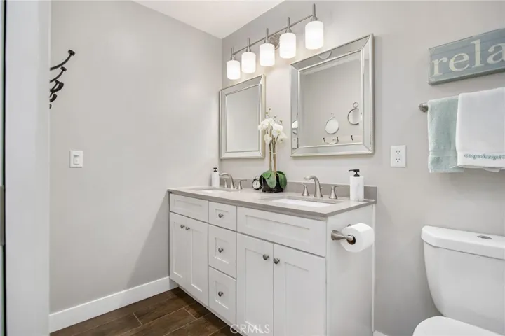 30249 Spray Drive, Canyon Lake, California 92587