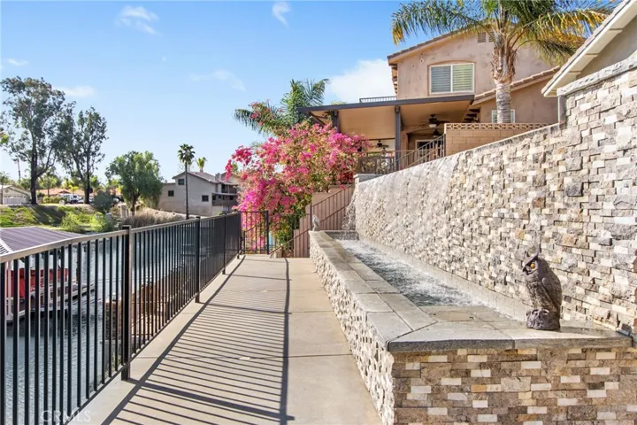 30249 Spray Drive, Canyon Lake, California 92587