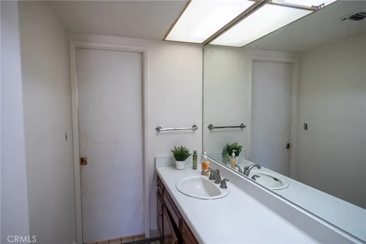 1401 Carob, Montebello, California 90640