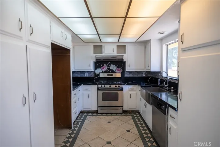 1401 Carob, Montebello, California 90640