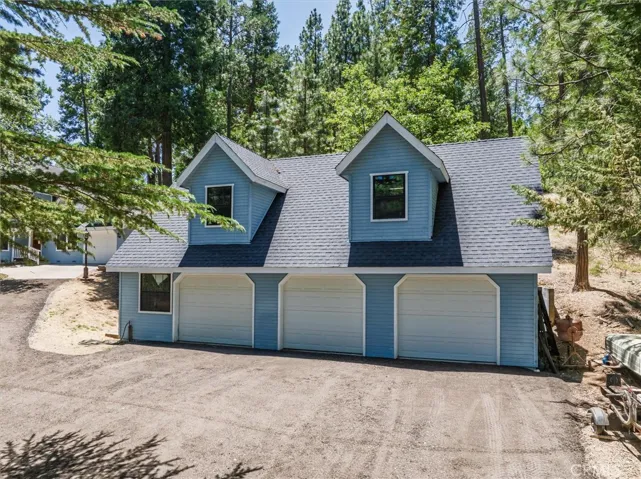 36232 Finegold Creek, North Fork, California 93643