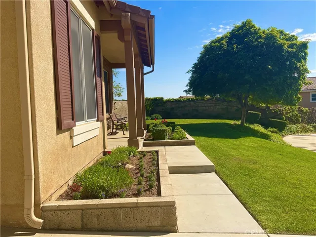 7123 Hidden Court, Highland, California 92346