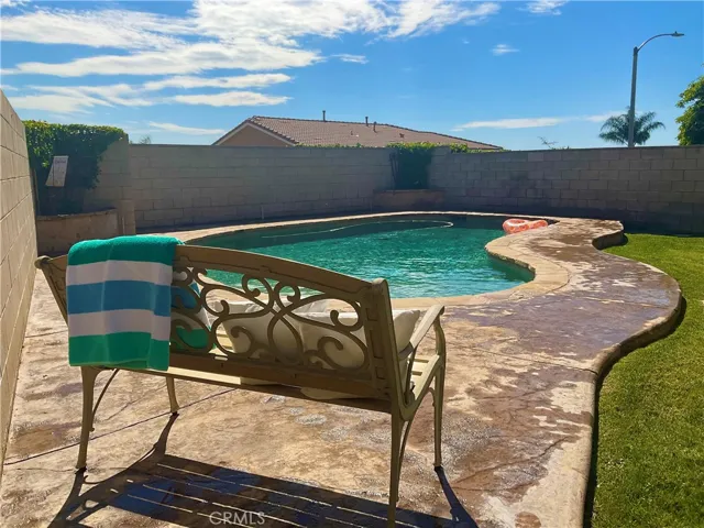 7123 Hidden Court, Highland, California 92346