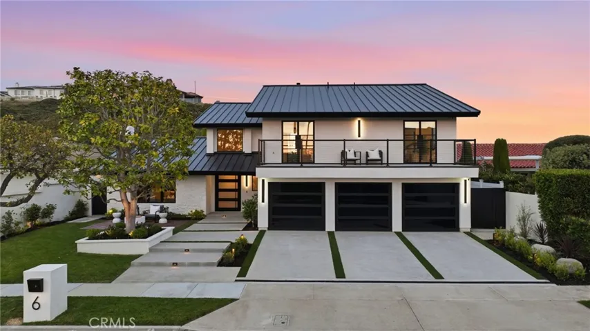 6 Monterey Circle, Corona Del Mar, California 92625