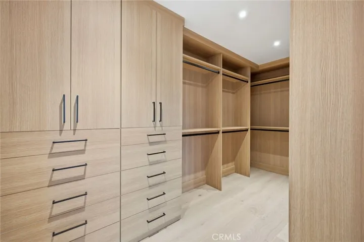 6 Monterey Circle, Corona Del Mar, California 92625