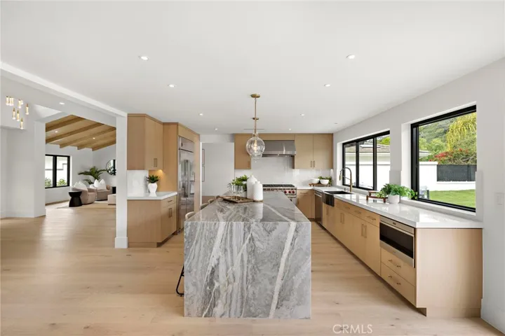 6 Monterey Circle, Corona Del Mar, California 92625