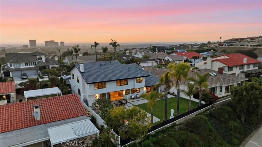 6 Monterey Circle, Corona Del Mar, California 92625