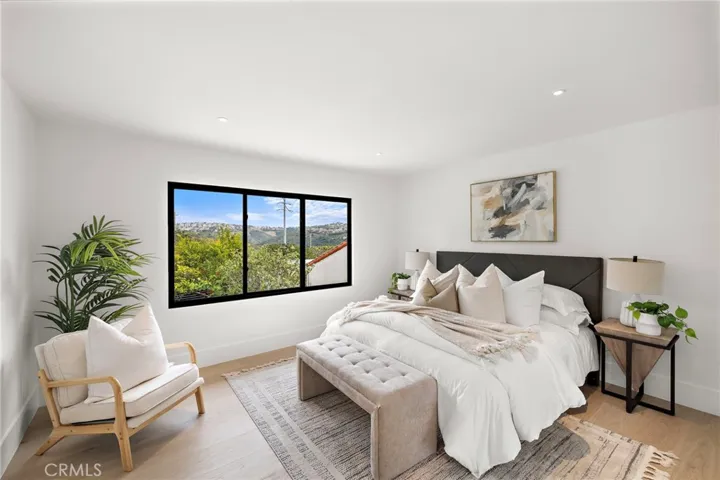 6 Monterey Circle, Corona Del Mar, California 92625