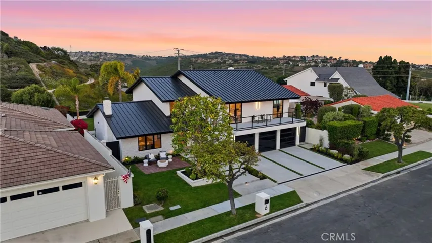 6 Monterey Circle, Corona Del Mar, California 92625