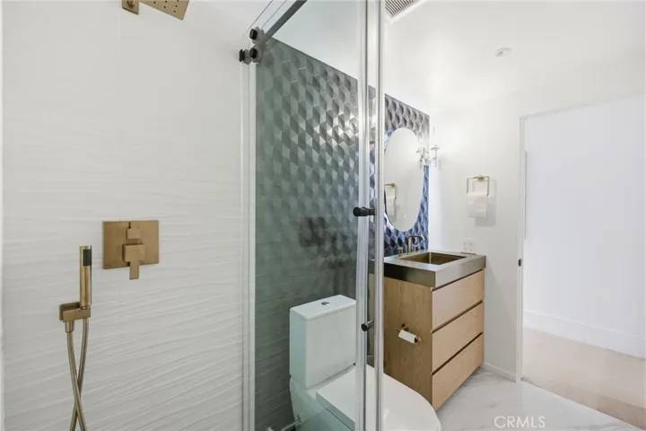 6 Monterey Circle, Corona Del Mar, California 92625