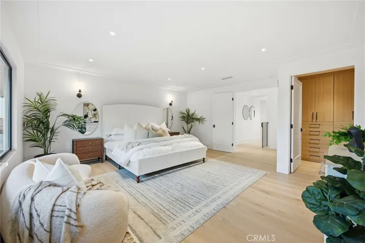 6 Monterey Circle, Corona Del Mar, California 92625