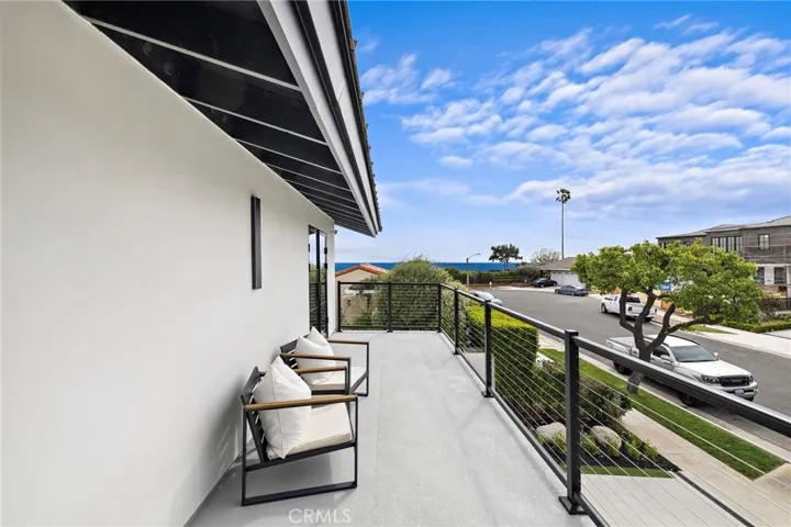 6 Monterey Circle, Corona Del Mar, California 92625